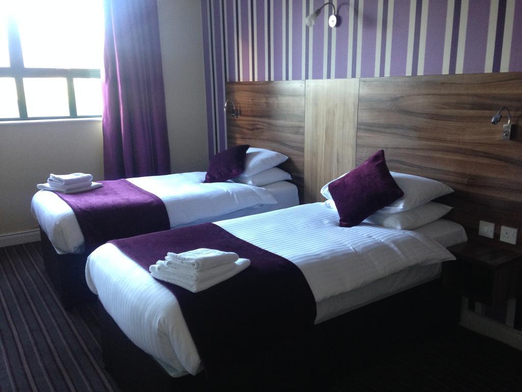 Mourne Country Hotel نيوري المظهر الخارجي الصورة